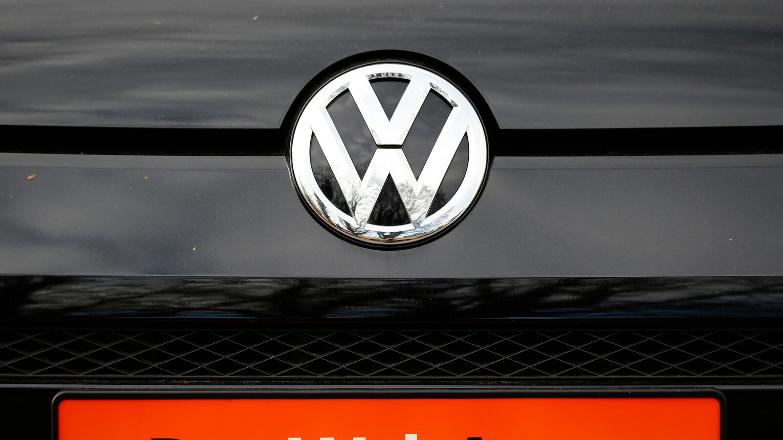 cheats/2015/12/09/vw-carbon-scandal-smaller-than-expected/151209-vw-cheat_dfkerl