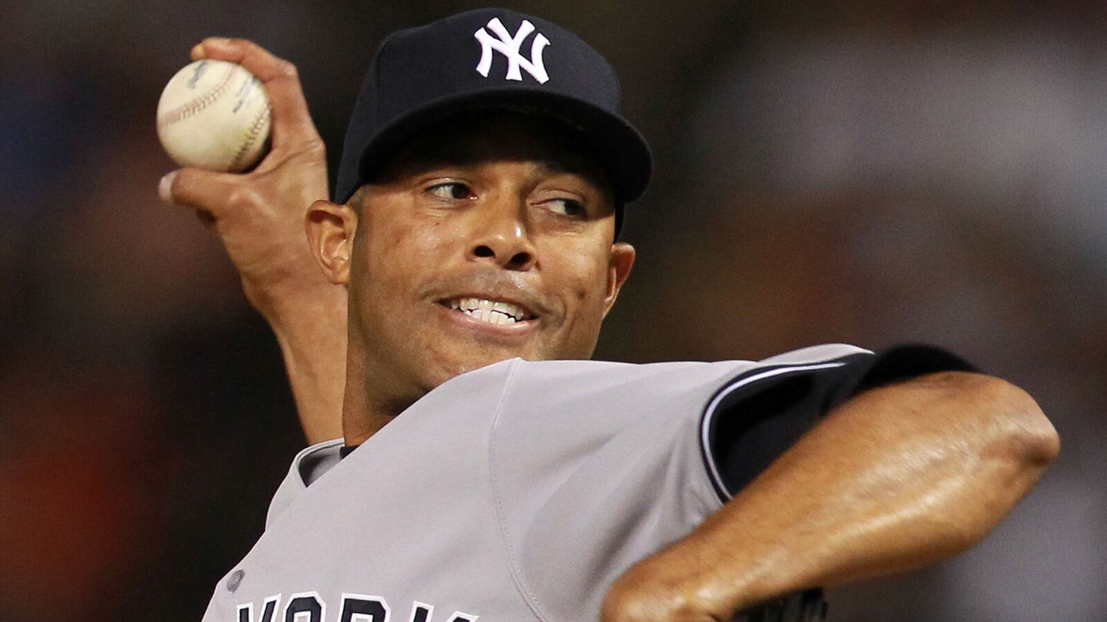 cheats/2012/05/04/yankees-rivera-tears-acl/mariano-torn-acl-cheat_ckz8wy