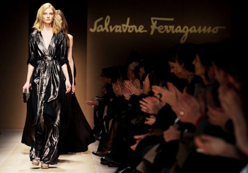 galleries/2010/03/01/milan-fashion-week/milan-fashion-week---ferragamo_fmoy09