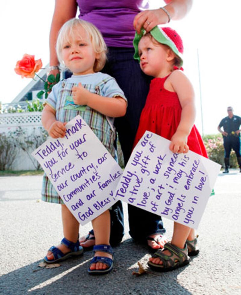 galleries/2009/08/26/teddy-s-final-days/ted-kennedy-final-days-09_y5pry0