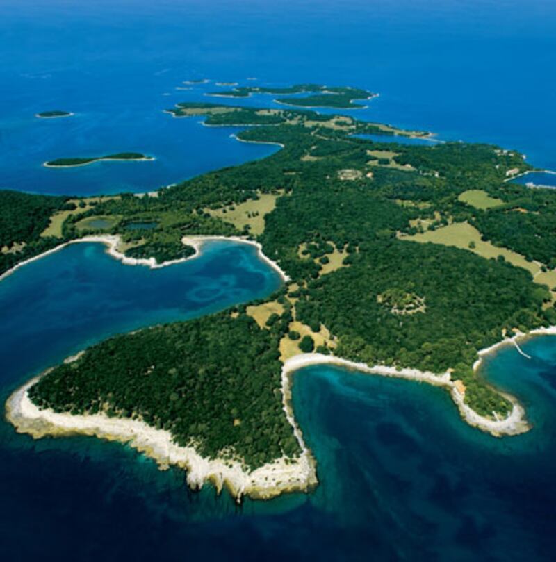 galleries/2010/07/14/island-escapes/100-island-book---island-3_wv2abv