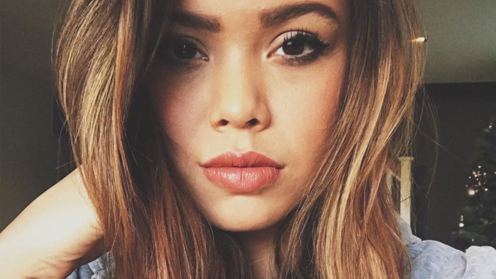 171224-nadeau-ivana-smit-hero_g3caoy_xdoe0x