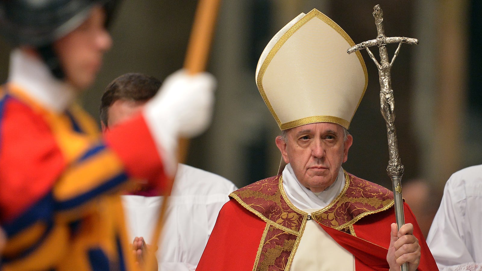 articles/2014/04/27/who-really-put-the-pope-in-charge/140425-moss-pope-tease_l0yehy