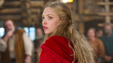 articles/2011/03/11/red-riding-hood-is-terrible/lee-red-riding-hood_165712_stauwn