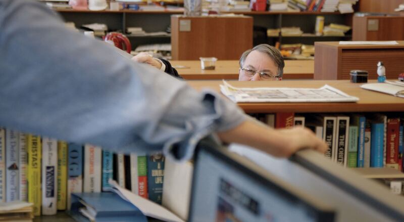 articles/2017/04/24/obit-celebrates-life-through-those-who-write-about-death/170423-schrager-obit-embed-1_vdxlz2