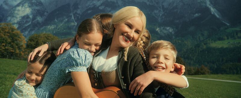 221214-coming-january-prime-embed-hunters_anoffz