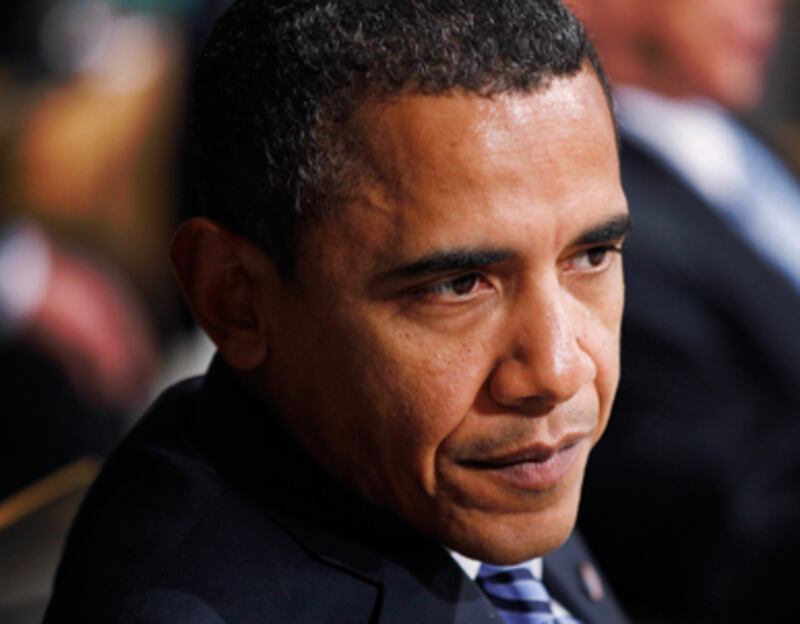 articles/2010/11/17/obama-wimps-out-with-possible-bush-tax-cut-compromise/alterman-taxes_141831_ewinqq