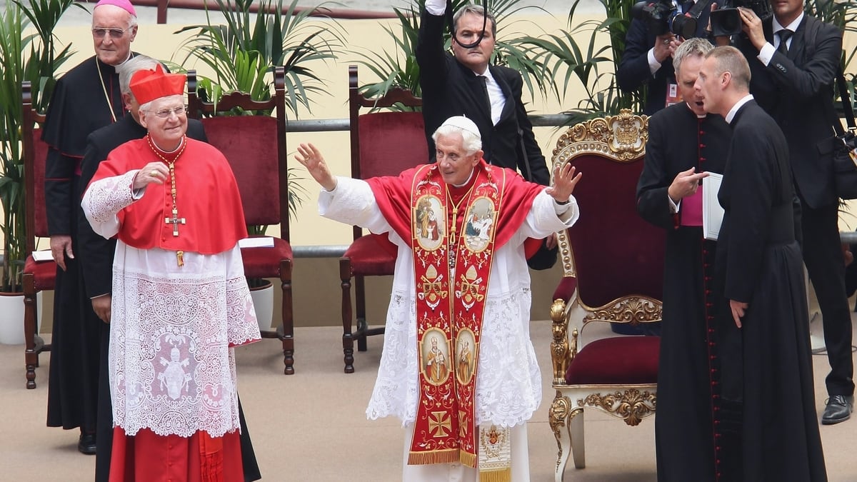 articles/2013/05/29/pope-benedict-still-inspiring-shoe-trends/Benedict_shoes_qhndsz