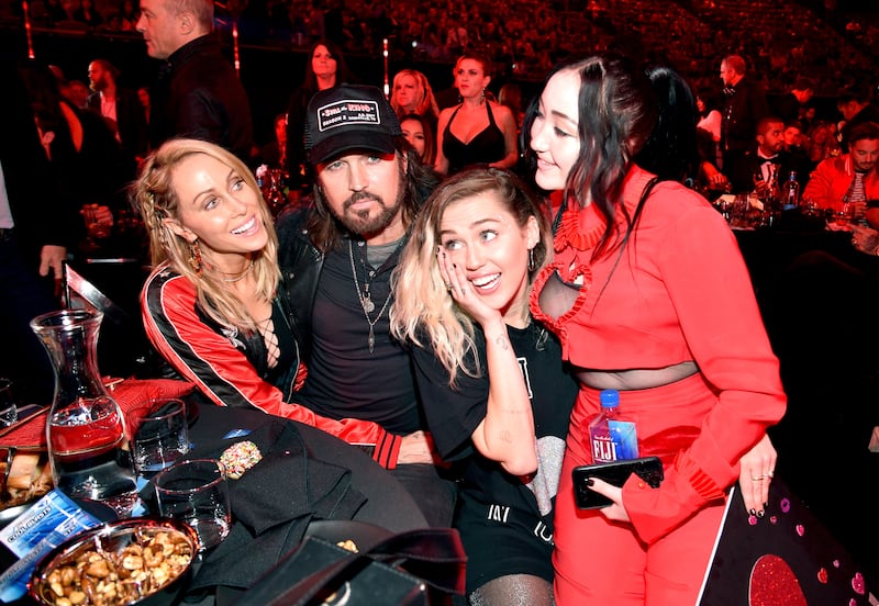 Tish Cyrus and singer-songwriters Billy Ray Cyrus, Miley Cyrus, and Noah Cyrus at the 2017 iHeartRadio Music Awards.