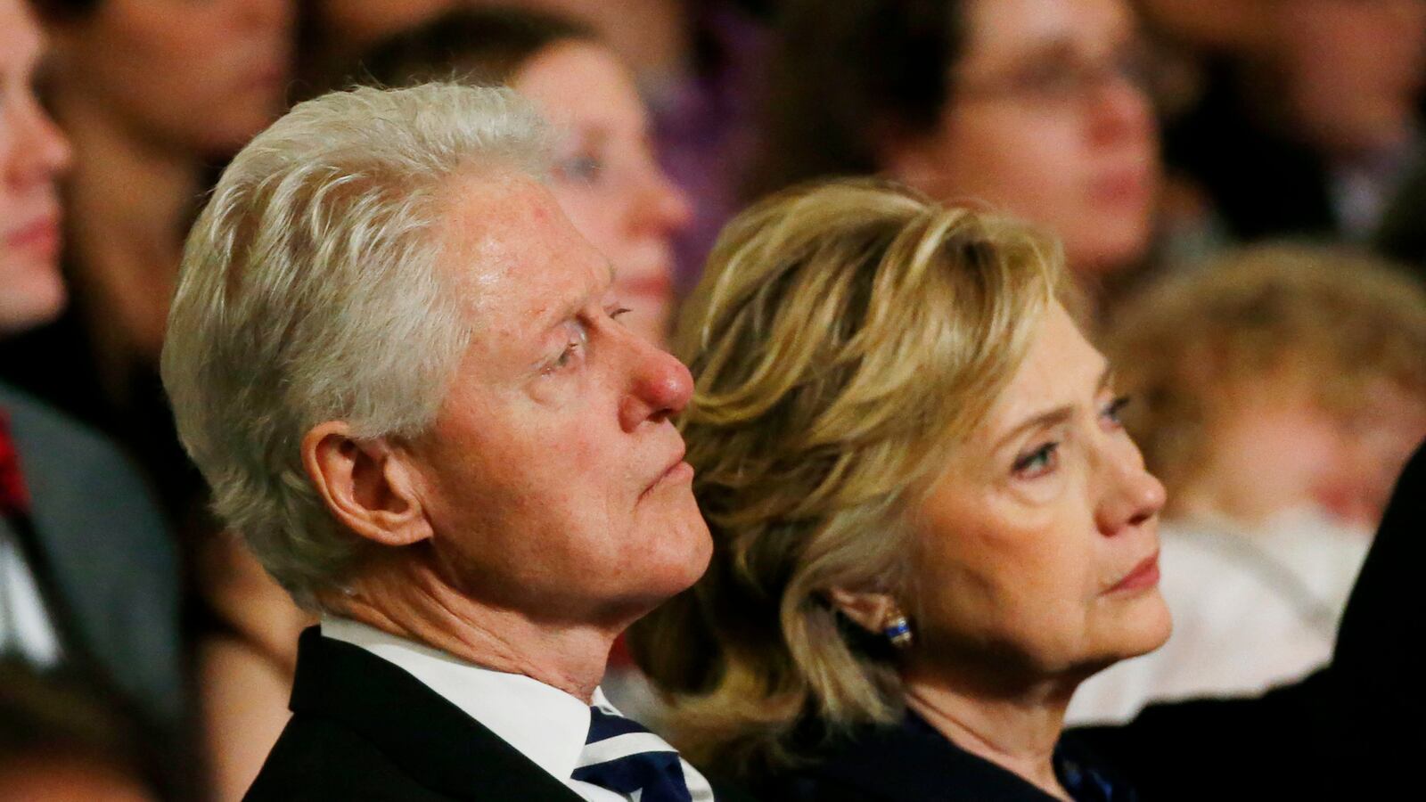 cheats/2014/06/17/clintons-dodge-taxes-with-1-benefits/140617-clintons-wealth-cheat_lu16oh