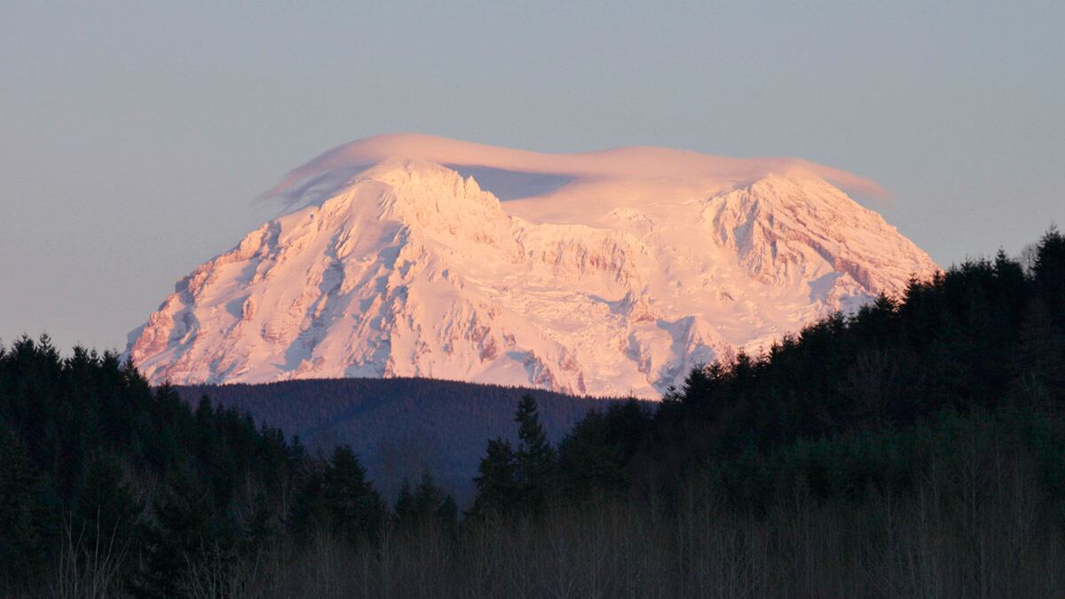 cheats/2012/01/16/missing-snowshoer-found-alive/mount-rainier-cs_ljxfk2