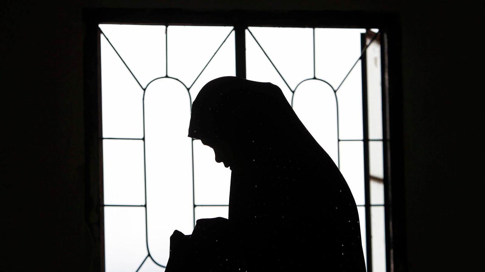 articles/2015/11/18/hate-crimes-against-muslims-rise-in-us/151118-woodruff-hate-crimes-muslims-tease_ocicih