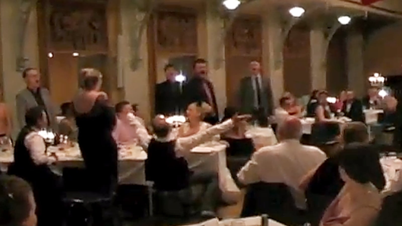 articles/2012/12/07/seven-best-les-miserables-flash-mobs-video/video-flashmob_xczvu3