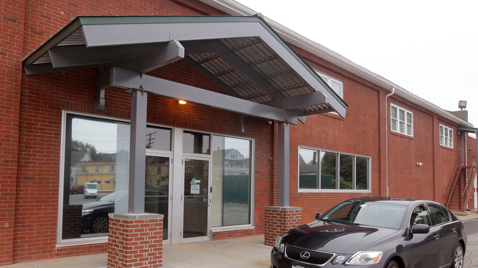 cheats/2012/10/10/vaccine-company-has-sorted-history/new-england-compounding-center-meningitis-cheat_ije5ce