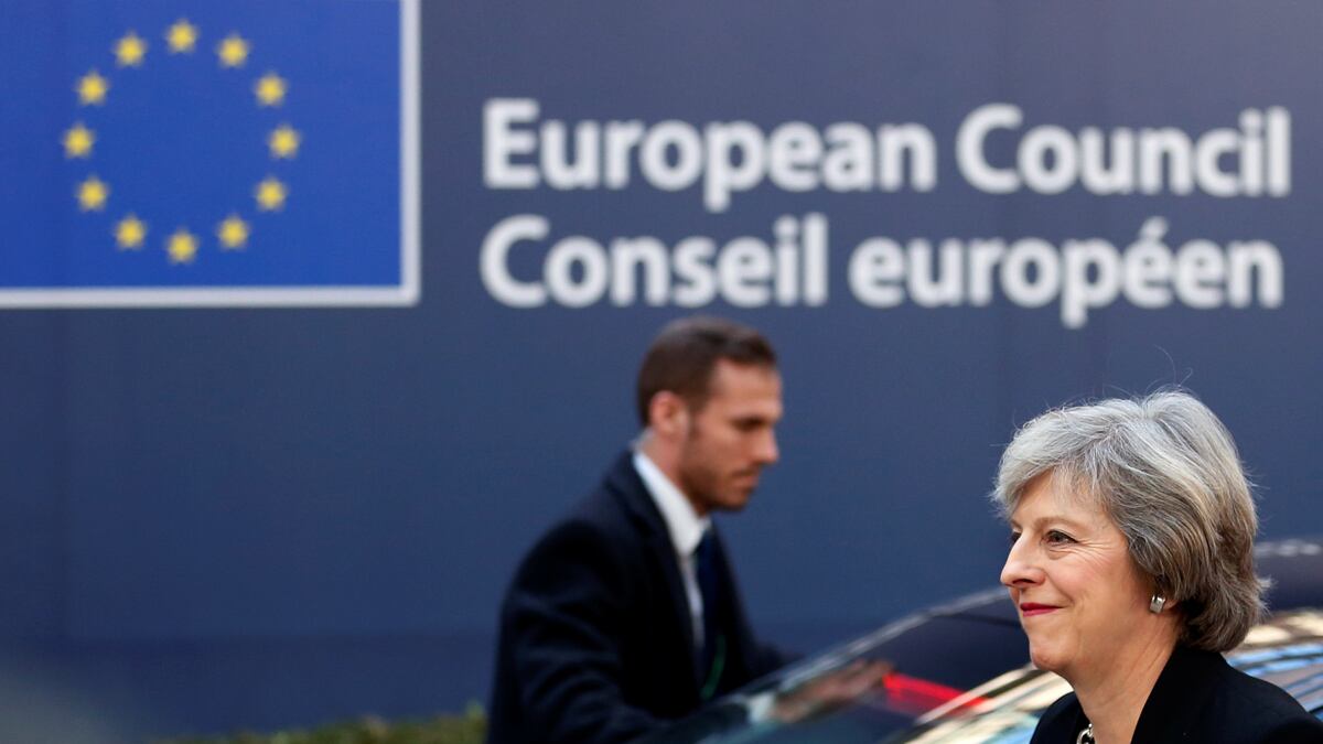 cheats/2017/01/04/british-ambassador-to-eu-slams-brexit-strategy/170104-brexit-theresa-may-cheat_bovcf0