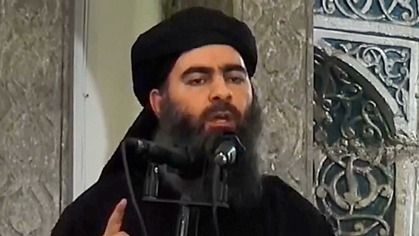 articles/2014/07/08/the-terrorist-caliph-as-nation-builder-in-iraq-syria-and-beyond/140707-dettmer-caliph-tease_k7wkir