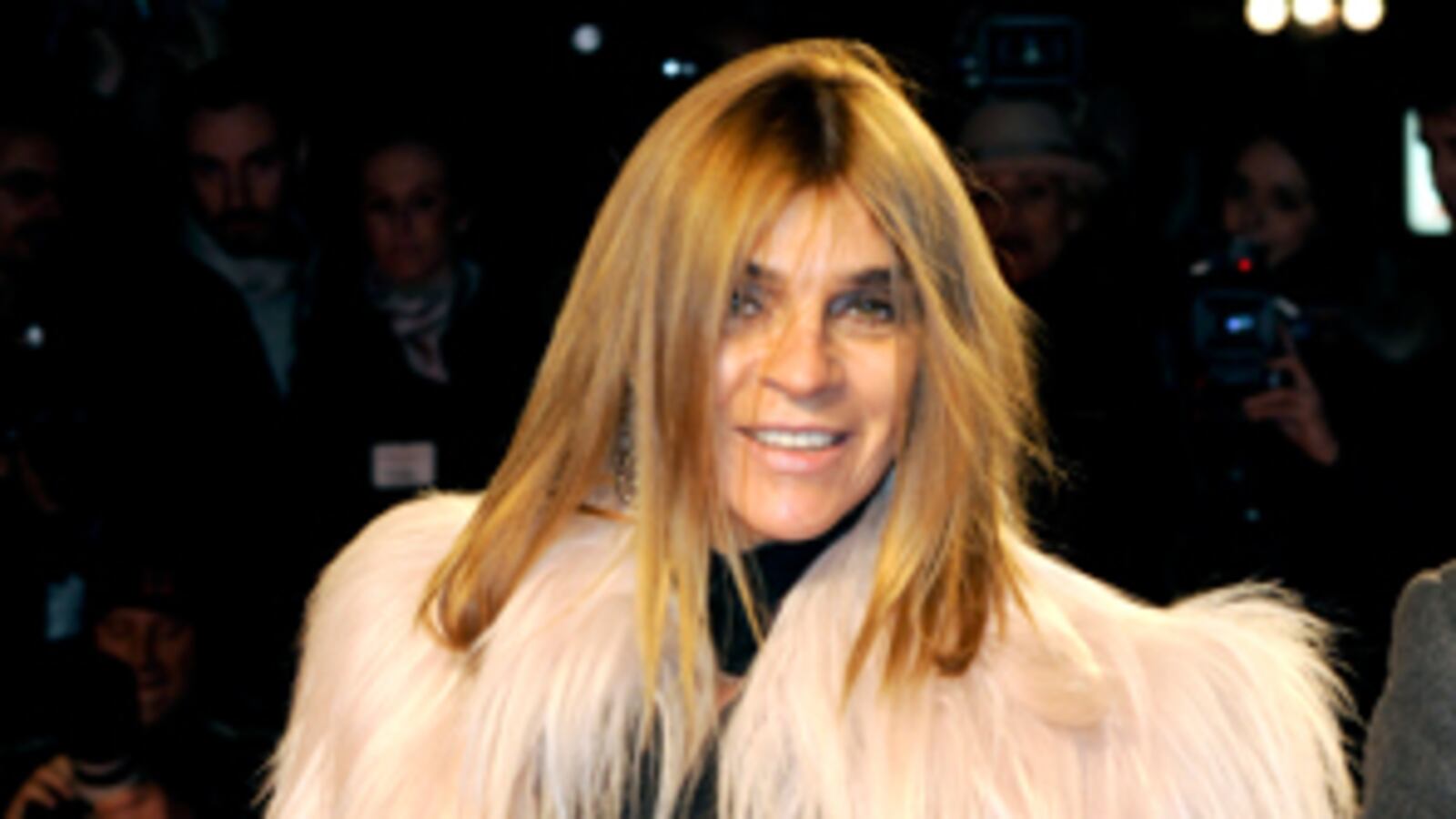 galleries/2010/12/18/carine-roitfeld/carine-roitfeld-6_sg4bue