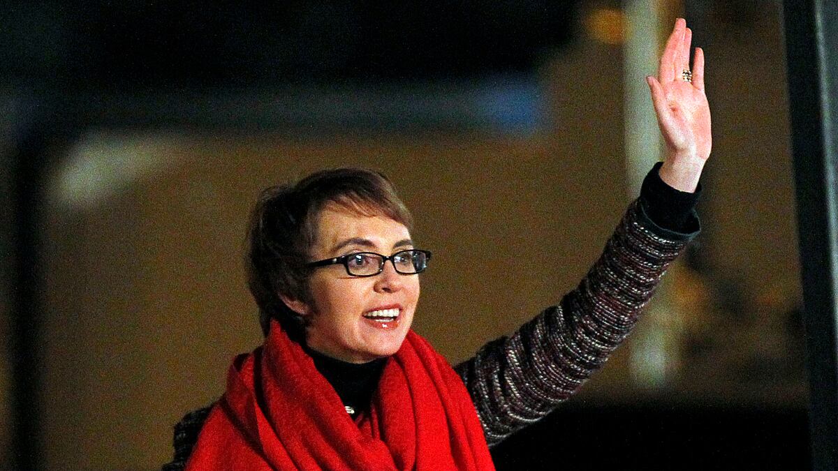 cheats/2012/01/22/giffords-to-resign-from-congress/giffords-resigns-cheat_whchlz