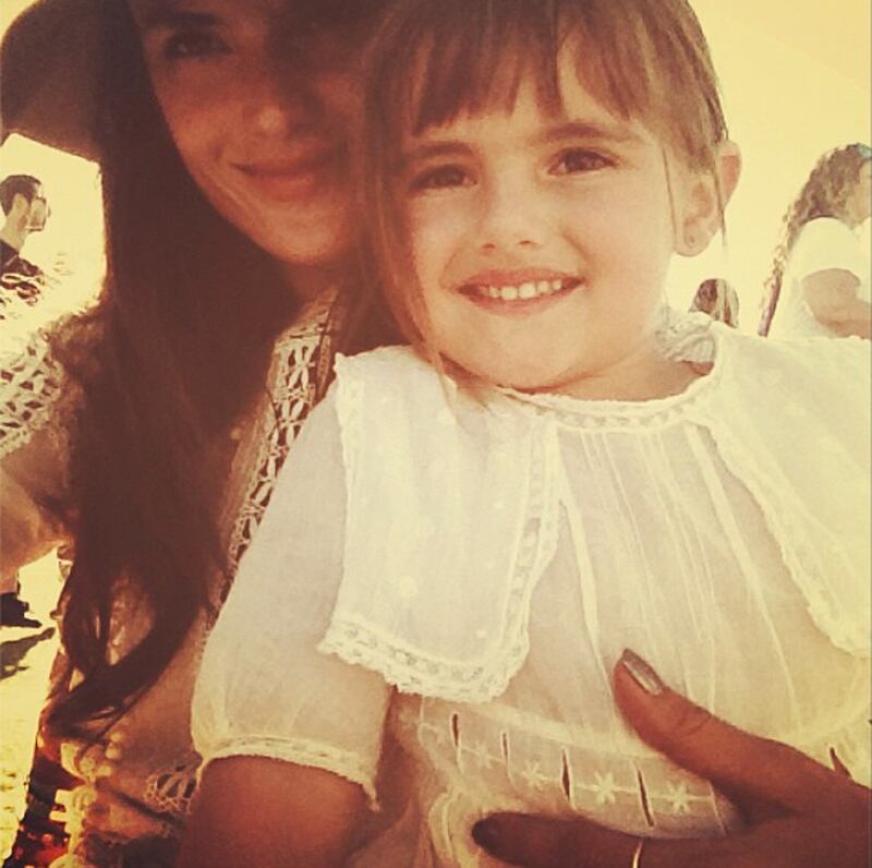 galleries/2013/04/27/ryan-lochte-alicia-keys-more-celebrity-twitter-pictures-photos/celeb-twitpic-amborsio_fnrrd0