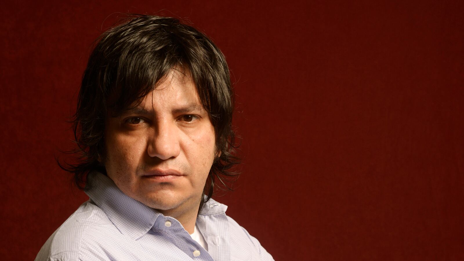 articles/2014/02/28/image-is-everything-an-interview-with-alejandro-zambra/140228-vidal-zambra-tease_kfouak