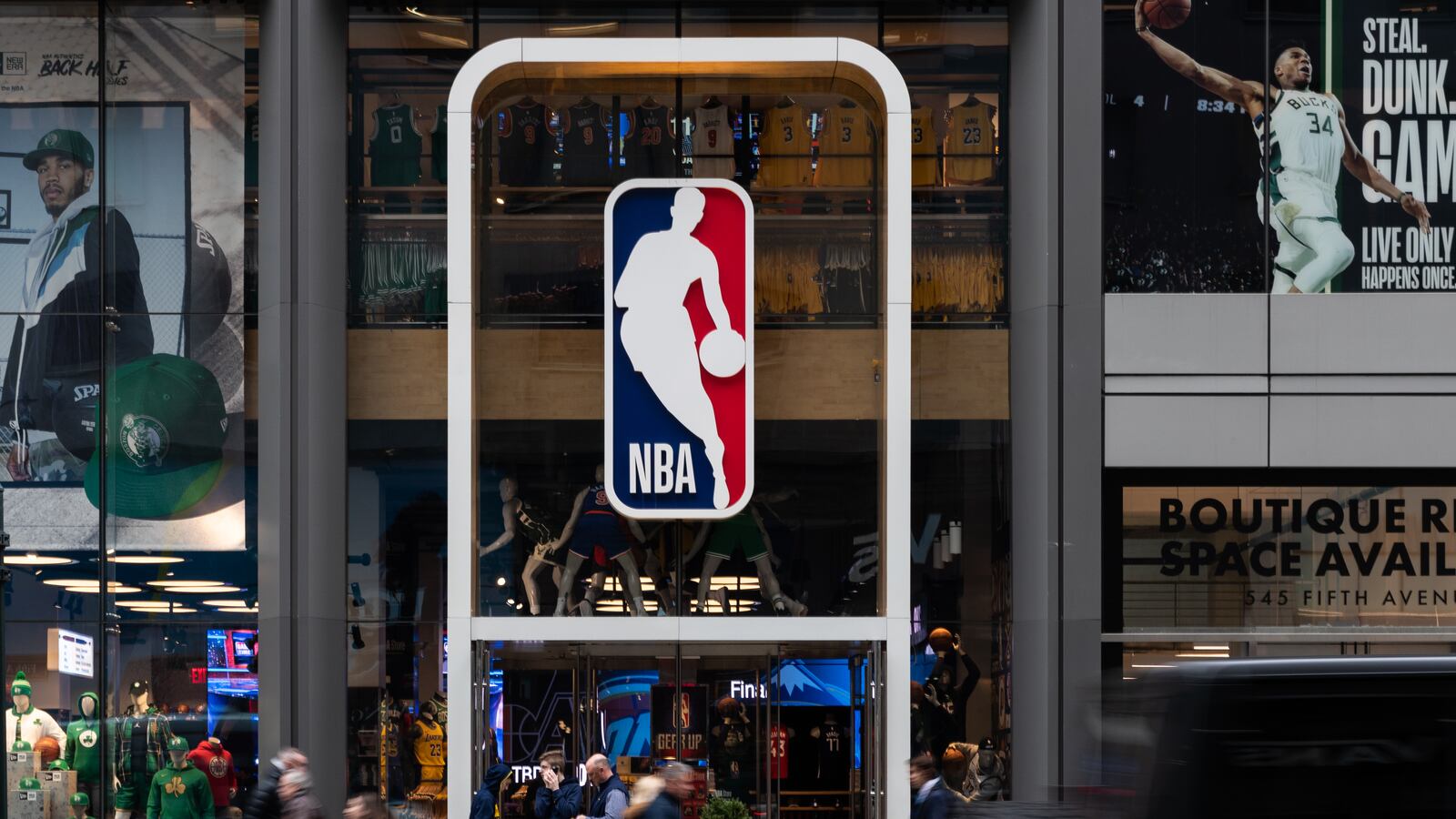 GettyImages-1206758478_t0td7s