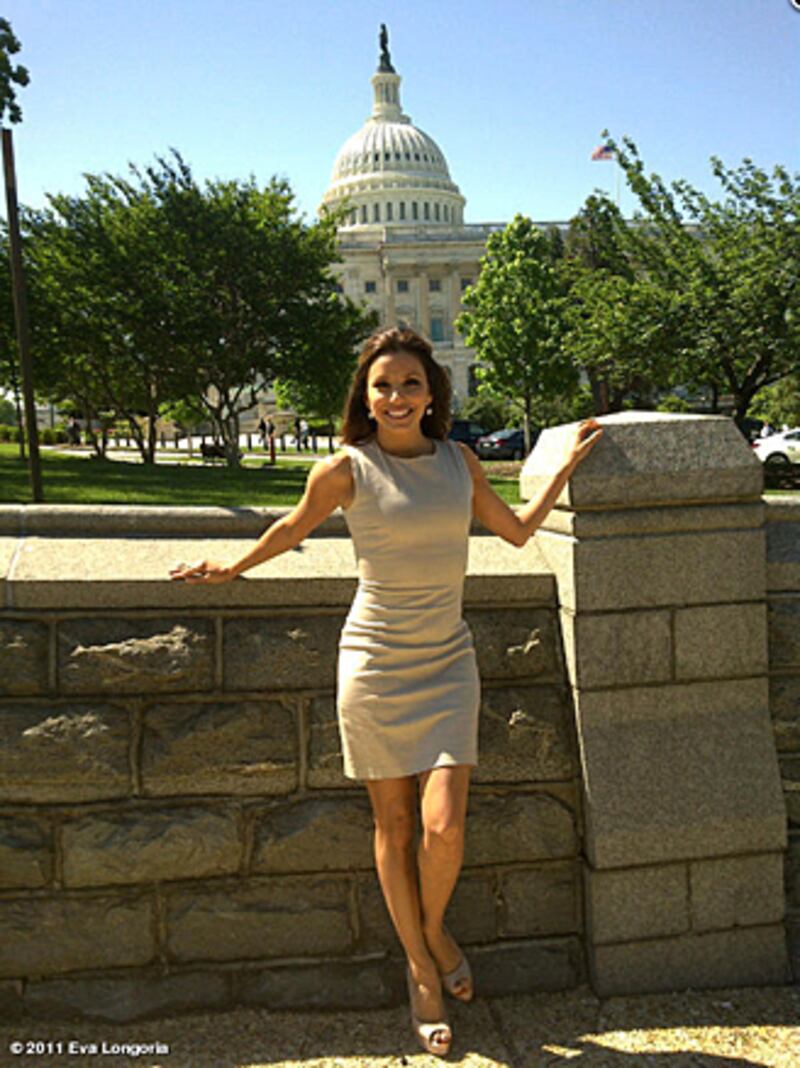 galleries/2011/05/12/celebrity-twitter-photos/twitpi513---longoria_erfhcq