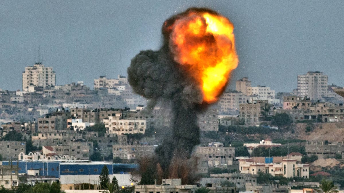 cheats/2012/11/16/brief-israel-ceasefire-collapses/israel-gaza-ceasefire-cheat_xdmyb4