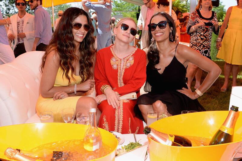 galleries/2013/06/02/stars-flock-to-veuve-clicquot-polo-classic/130602-polo-09_dj2uev