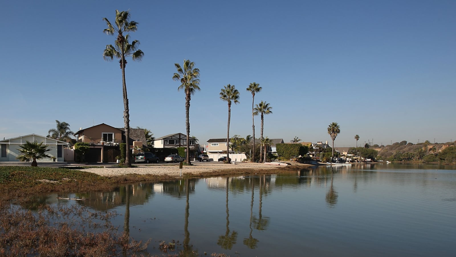 articles/2012/06/30/california-sinkin-what-rising-sea-levels-will-mean-for-the-golden-state/california-rising-sea-levels-klein_wa4wjp
