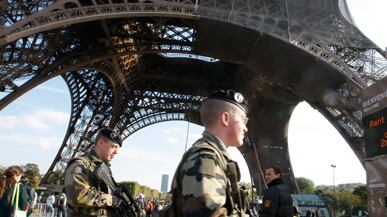 articles/2010/11/16/european-terror-plot-inside-al-qaedas-hostage-plan-vertical-international/riedel-europe-terror_141496_ftrx9s