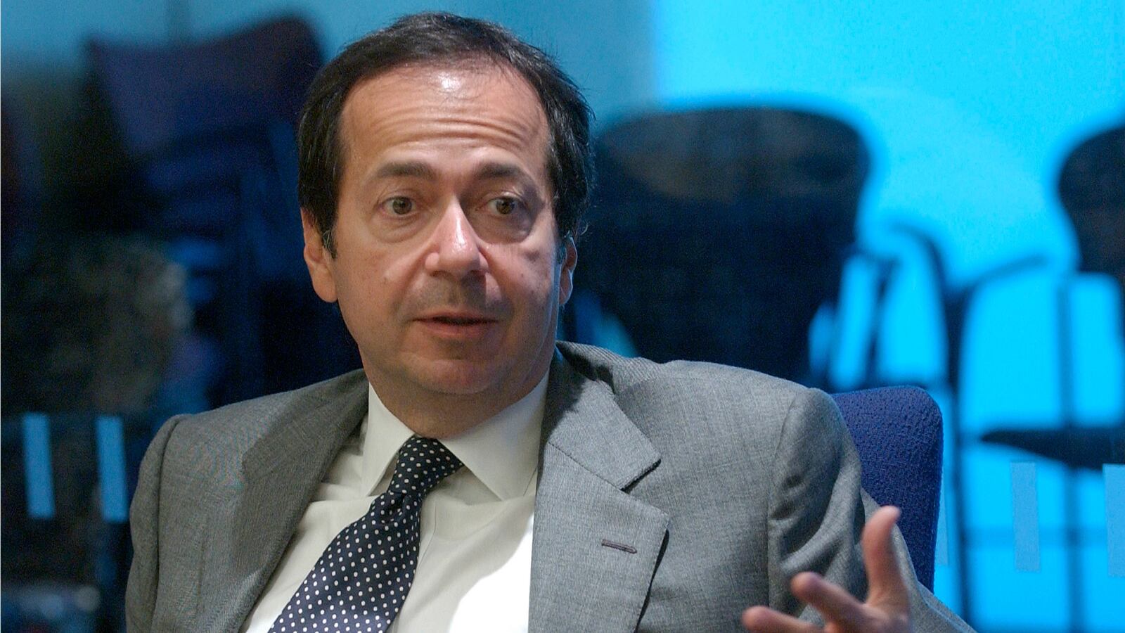 cheats/2015/06/03/billionaire-donates-400m-to-harvard/150603-john-paulson-cheat_bg4d3c
