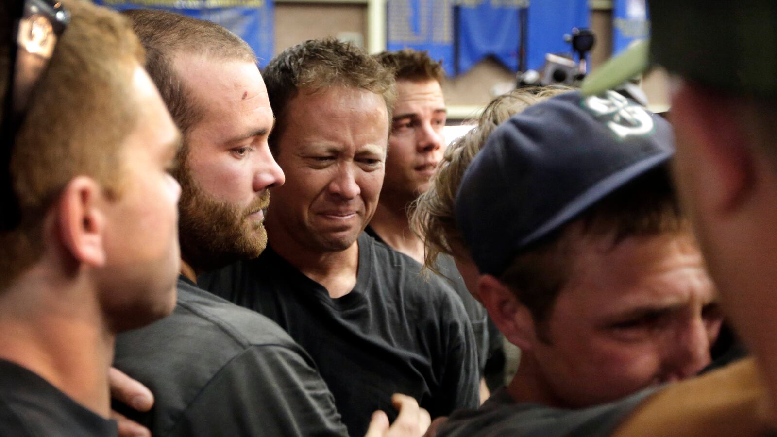 cheats/2013/07/02/az-firefighters-lacked-escape-route/130702-arizona-fire-cheat_mqe5fe