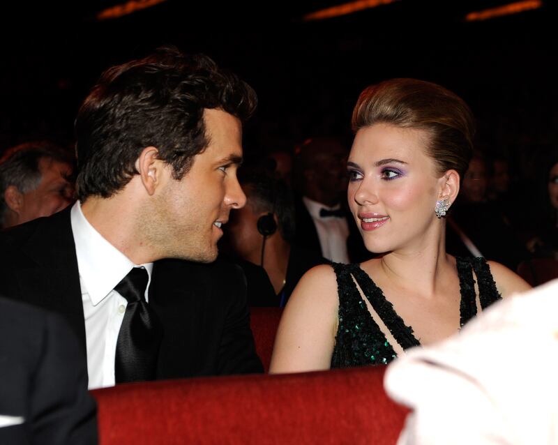 Ryan Reynolds and Scarlett Johansson in 2010.