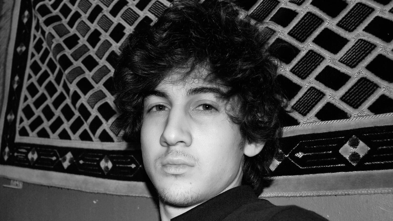cheats/2013/04/19/bombing-suspect-s-father-speaks/130419-dzhokhar-tsarnaev-cheat_oqvtu9