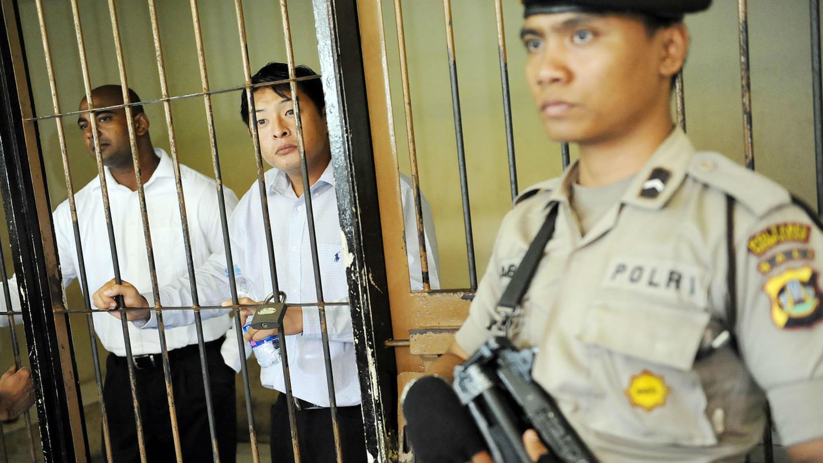 cheats/2015/03/03/australian-duo-transferred-for-execution/150303-bali-nine-cheat_gqa6zv