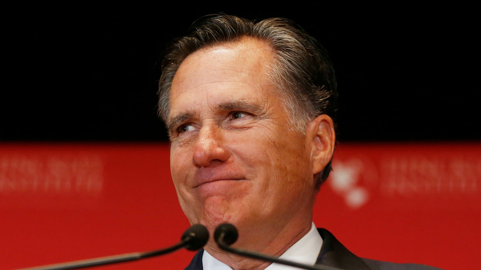 cheats/2016/03/18/mitt-romney-voting-for-ted-cruz-in-utah/160318-romney-cheat_kg8vps