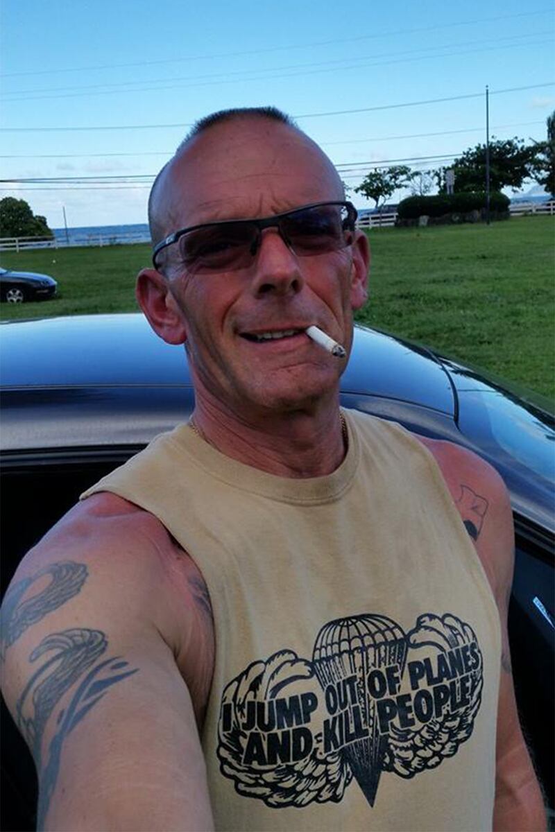 articles/2015/09/02/manhunt-for-killers-of-a-u-s-cop-the-seventh-shot-to-death-in-a-month/150901-daly-police-killings-embed_f6og3b