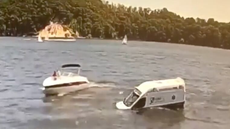 Screenshot_2021-06-14_at_13.05.29_fyvojg