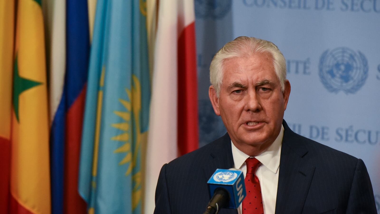 180108-tillerson-cuba-cheat_tpatld