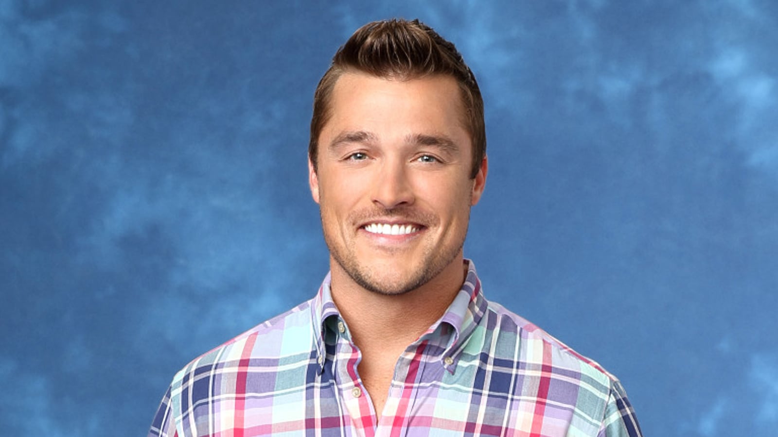 articles/2014/08/27/the-bachelor-farmville-no-one-wants-to-watch-chris-soules-plant-his-seed/140827-chris-soules-bachelor-zadrozny-tease_eud0io