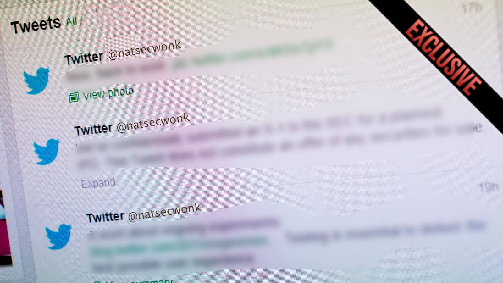 articles/2013/10/22/white-house-official-fired-for-tweeting-under-fake-name1/131022-twitter-whitehouse-tease_dsetri