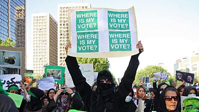 cheats/2009/06/18/day-of-mourning-in-iran/iran-2_zq36tf