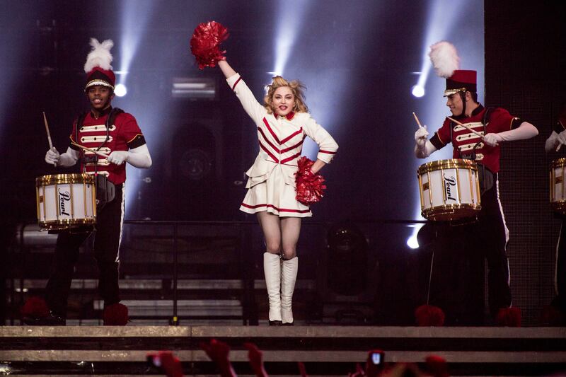 galleries/2012/11/11/who-should-justin-bieber-date-next-taylor-swift-jenner-sisters-maude-apatow-more-photos/who-should-justin-bieber-date-next-madonna_qmdqvc