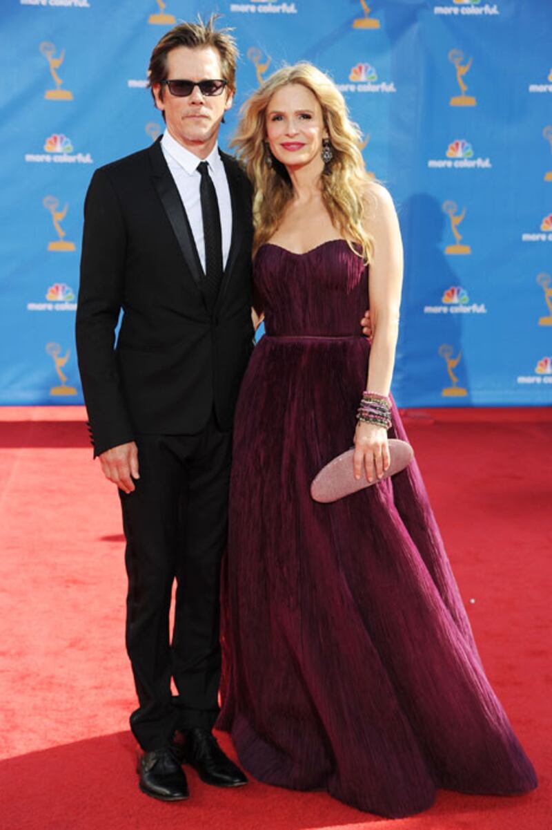 galleries/2010/08/29/2010-emmy-awards/emmy-red-carpet---sedgwick_c3fzkt