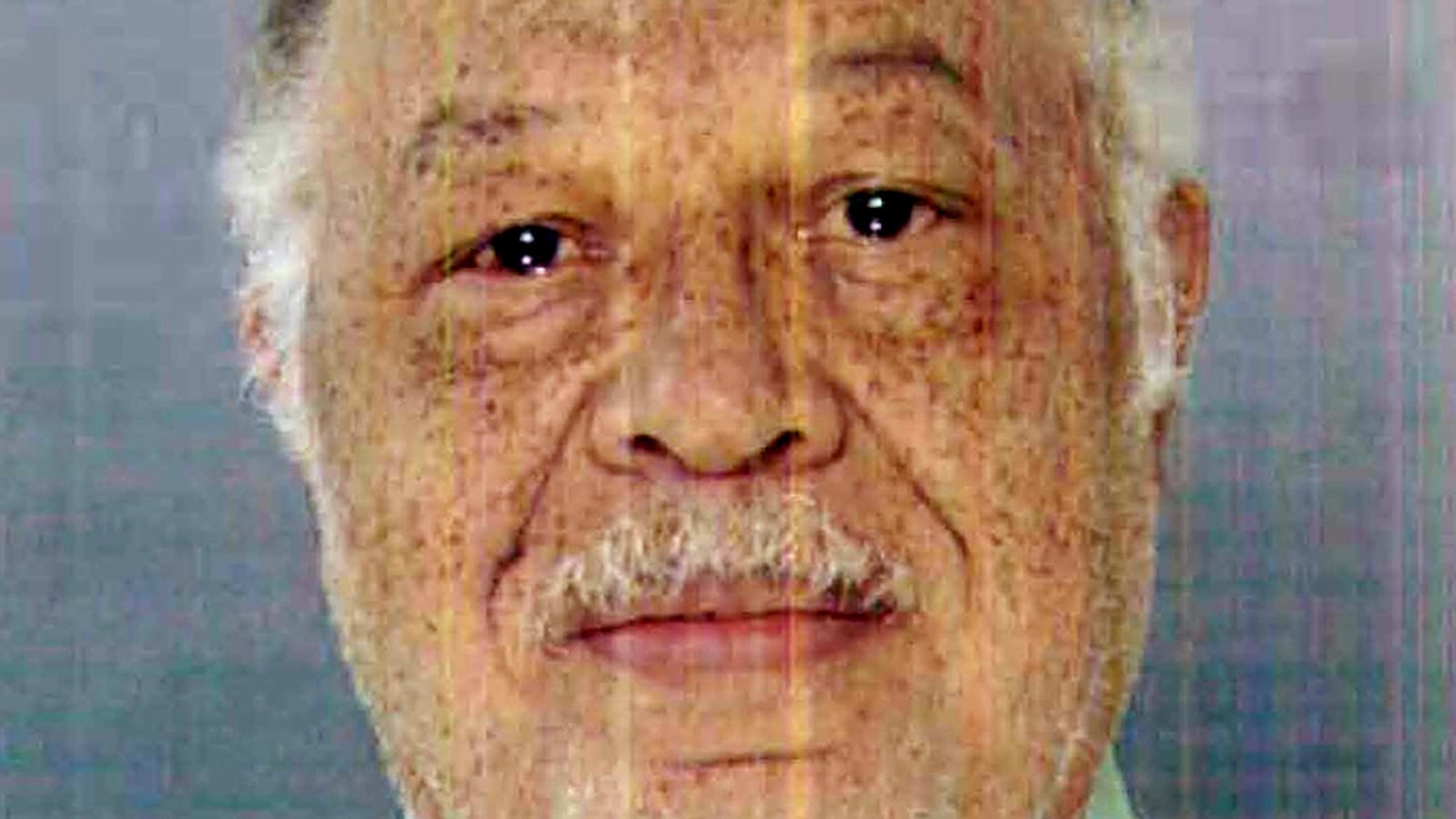 cheats/2013/04/16/press-scramble-to-cover-gosnell-trial/130416-gosnell-press-coverage-cheat_bybnwv