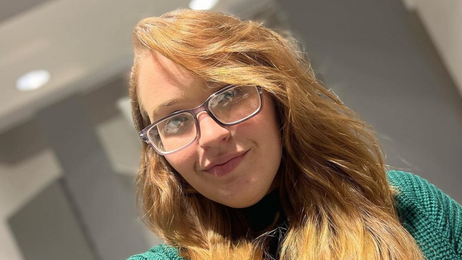 A selfie of Anna Cardwell.