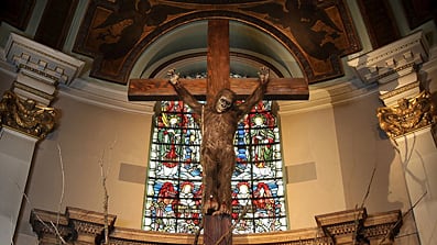 articles/2009/10/15/londons-guerrilla-art/cole-marvellist_56538_gwwvle