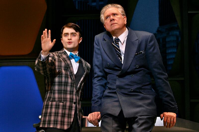 galleries/2012/02/08/daniel-radcliffes-biggest-controversies-photos/daniel-radcliffe-controversies-overbooked_ymzoqs