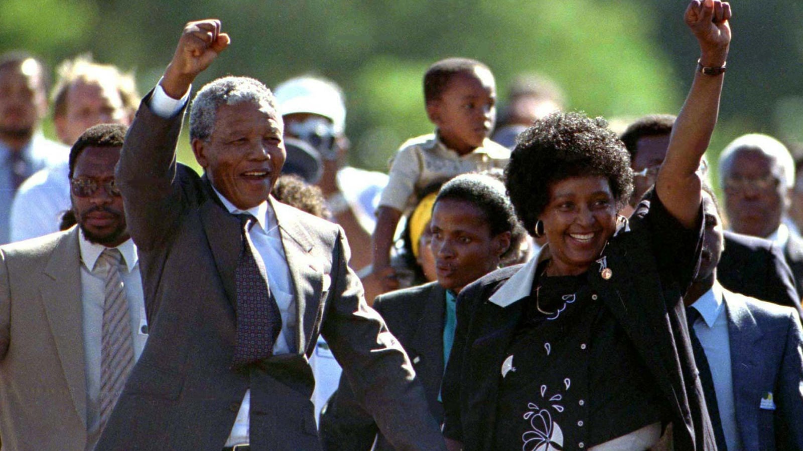 articles/2013/12/05/don-t-sanitize-nelson-mandela-he-s-honored-now-but-was-hated-then/131205-beinart-nelson-mandela-obit-tease_bxzx9v