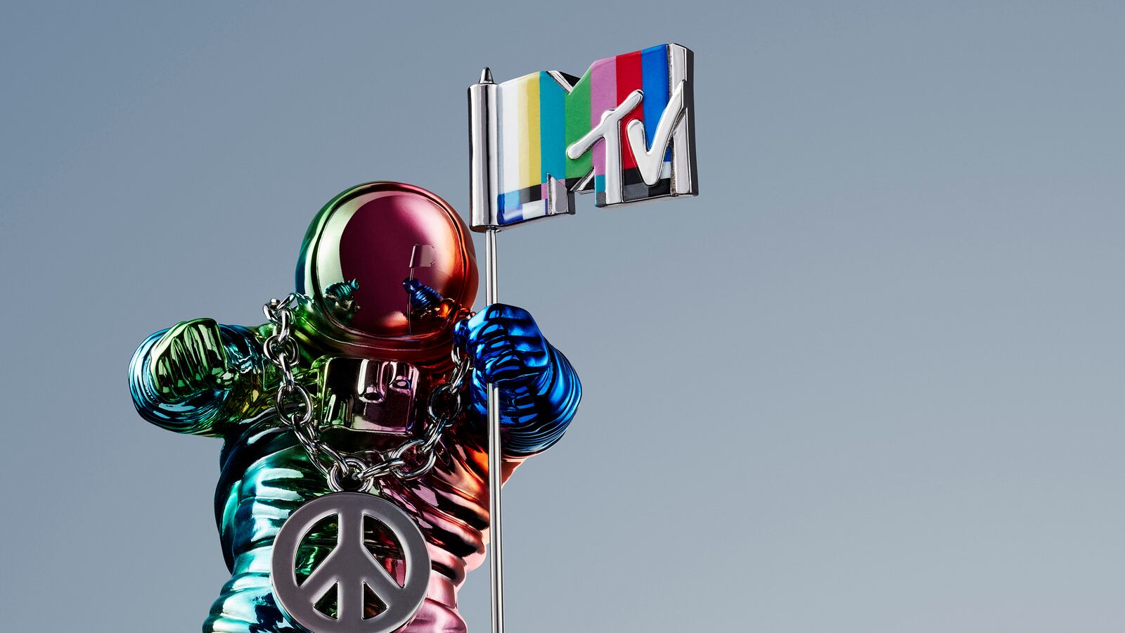 articles/2015/08/19/mtv-is-pricing-these-vma-nominees-out-of-tickets-to-the-vmas/150818-yamato-vma-directors-tease_r5dinn